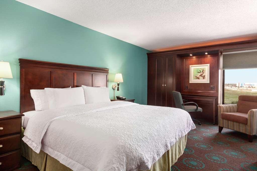 Best Western Cy-Fair Houston Room photo