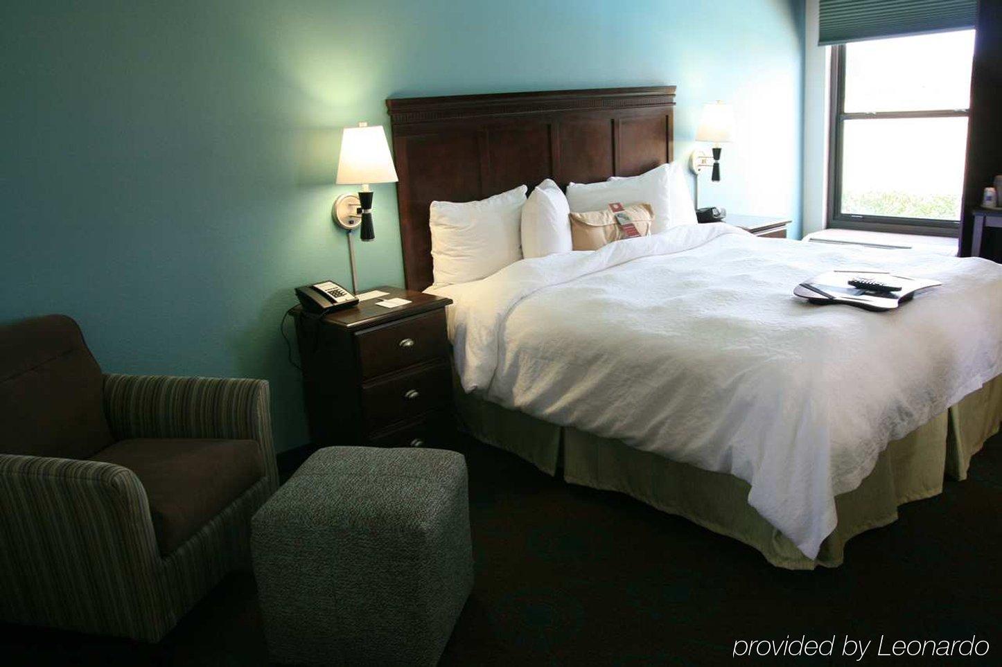 Best Western Cy-Fair Houston Room photo