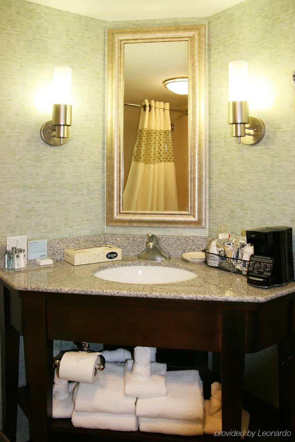 Best Western Cy-Fair Houston Room photo